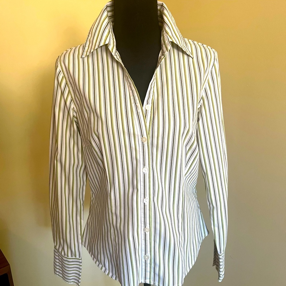 Reitmans Long-sleeved Button-down Shirt